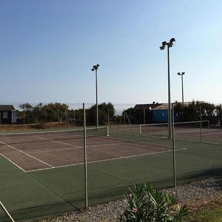 סרביון A 5 Mn A Pied De La Mer, Piscine ,Tennis, Paillote מראה חיצוני תמונה